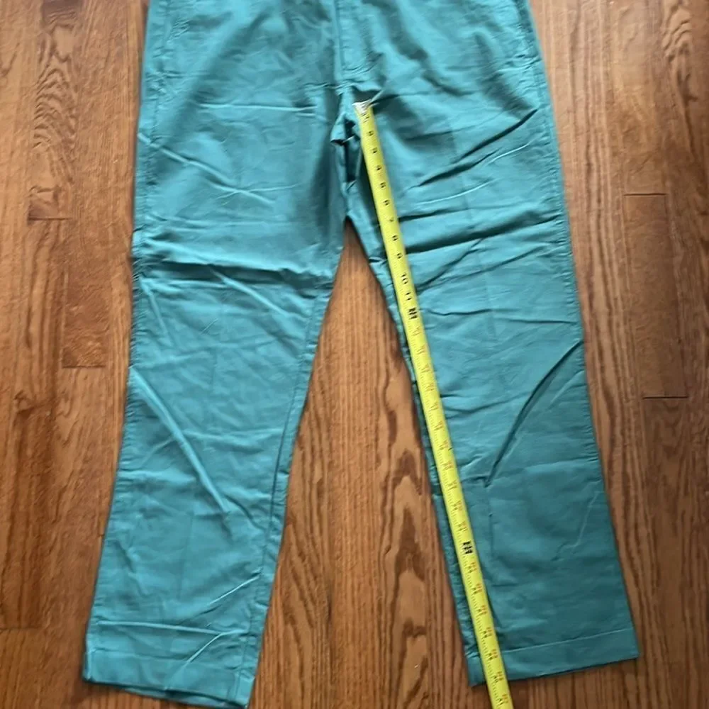 J. Crew The Sutton Green Chinos Sz 36/30 NWT